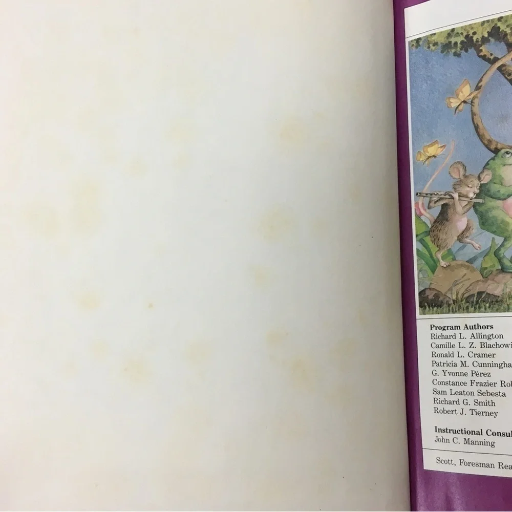VINTAGE 1989 On Parade Book Classroom Reading Level 8 Schoolbook Homeschooling